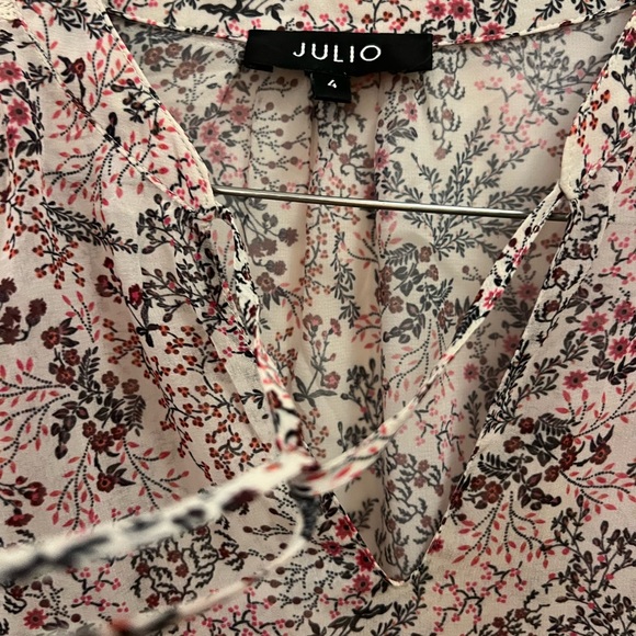 Floral Lace Women's Top - Multicolor - Picture 3 of 4